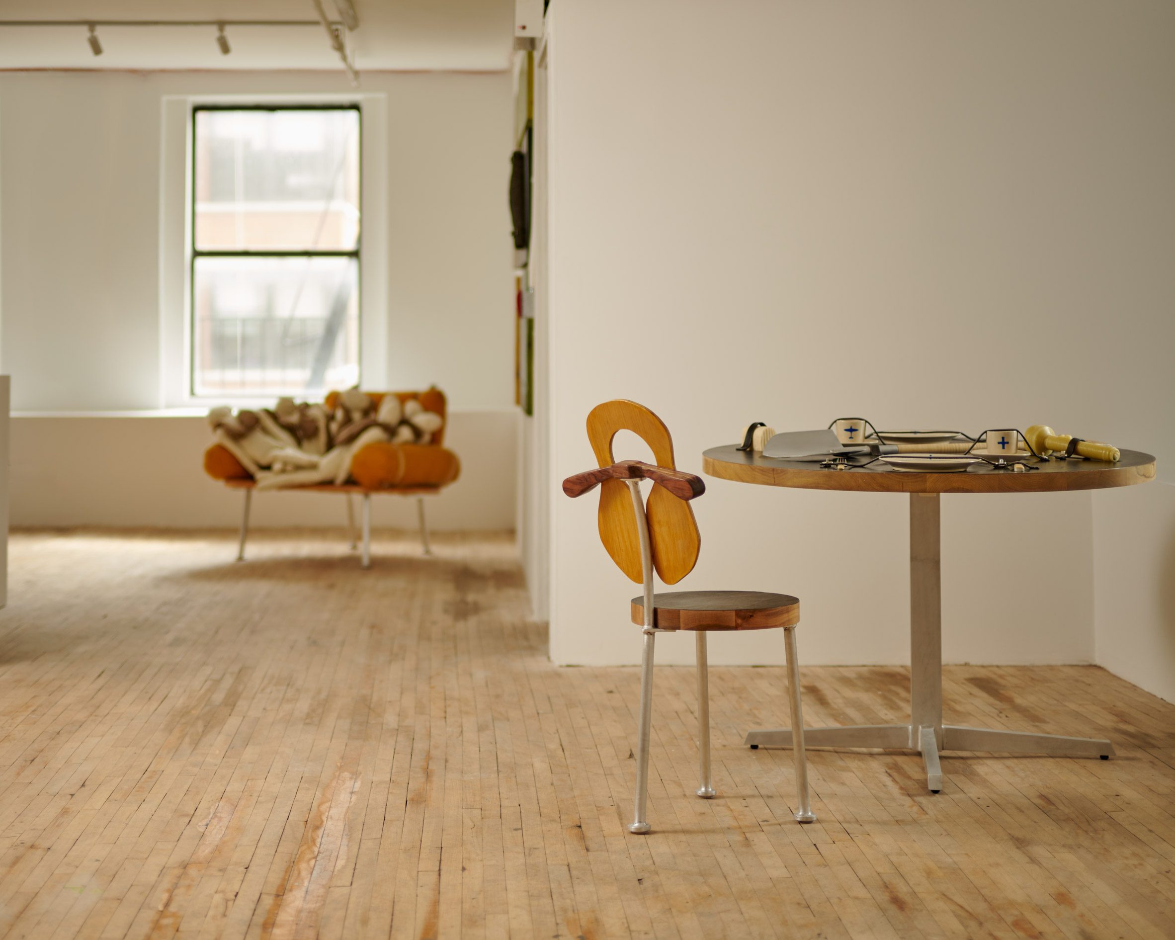 Colin Knigh collectible design show